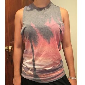 🌀UO Sunset Muscle Tank